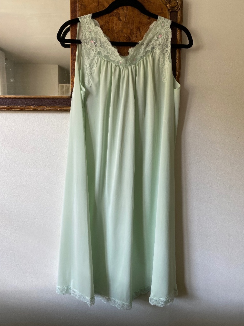 Vintage 1960s Pastel Green Lace Half Slip Nightgown Mod Babydoll Medium